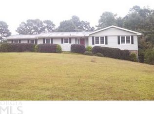 234 Chateau Dr, Fayetteville, GA 30214