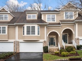 3 Henning Ter, Denville, NJ 07834