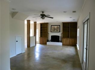 21403 Mount View Dr, Lago Vista, TX 78645