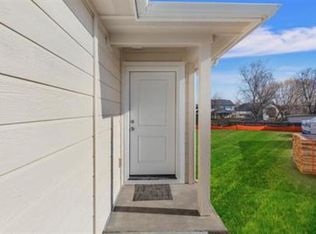 38 S Drifter Loop, Nampa, ID 83651