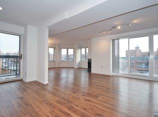 601 Hancock Ct #601, Edgewater, NJ 07020