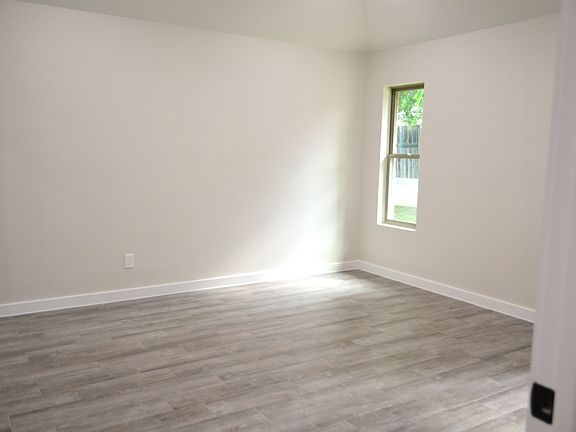 5th image of 8831 Liberty Loop