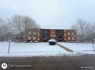 5240 Emil Ave SW, Navarre, OH 44662