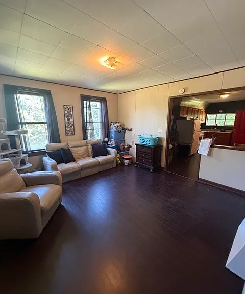 213 W Yates St #2 — Photo 9