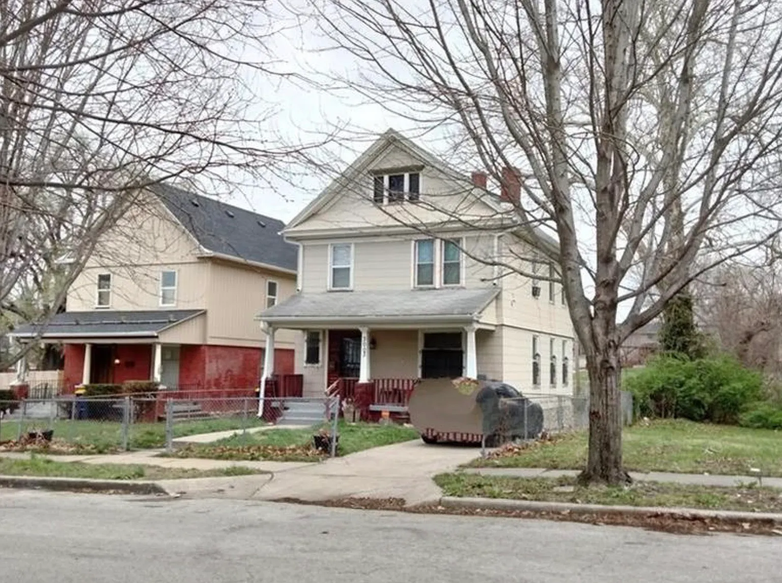 4 bed, 1450 sqft, $1,600 — Photo 1