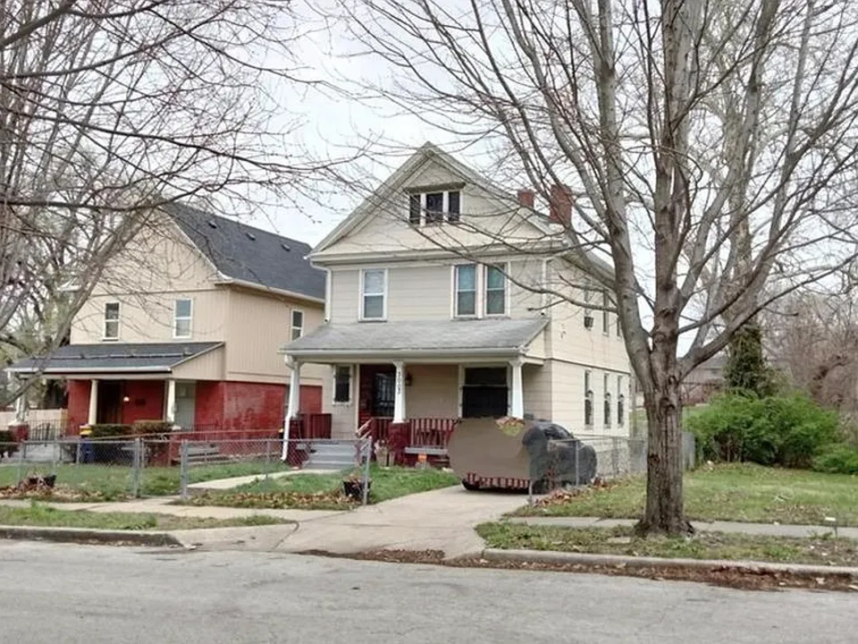 3003 Park Ave