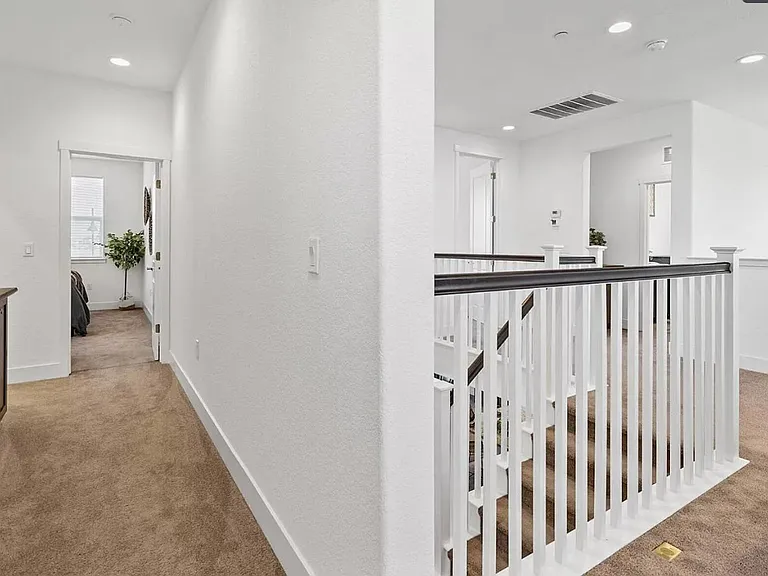 17950 Kerry Ct — Photo 21