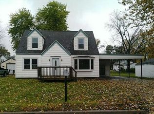 3320 Collins Ave, Rockford, IL 61101