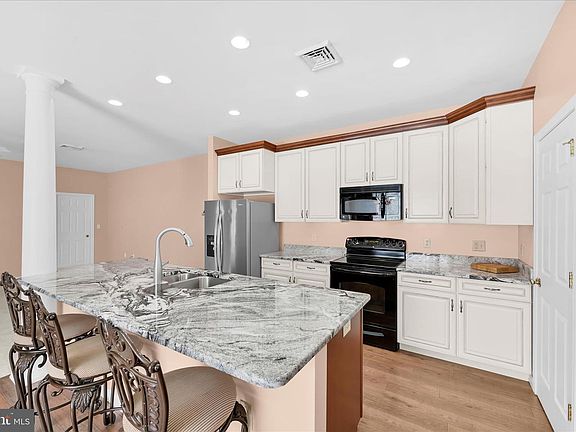 3rd image of 4503 Brookside Ct