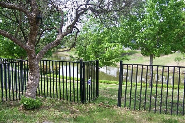 1st image of 9424 Penny Ln