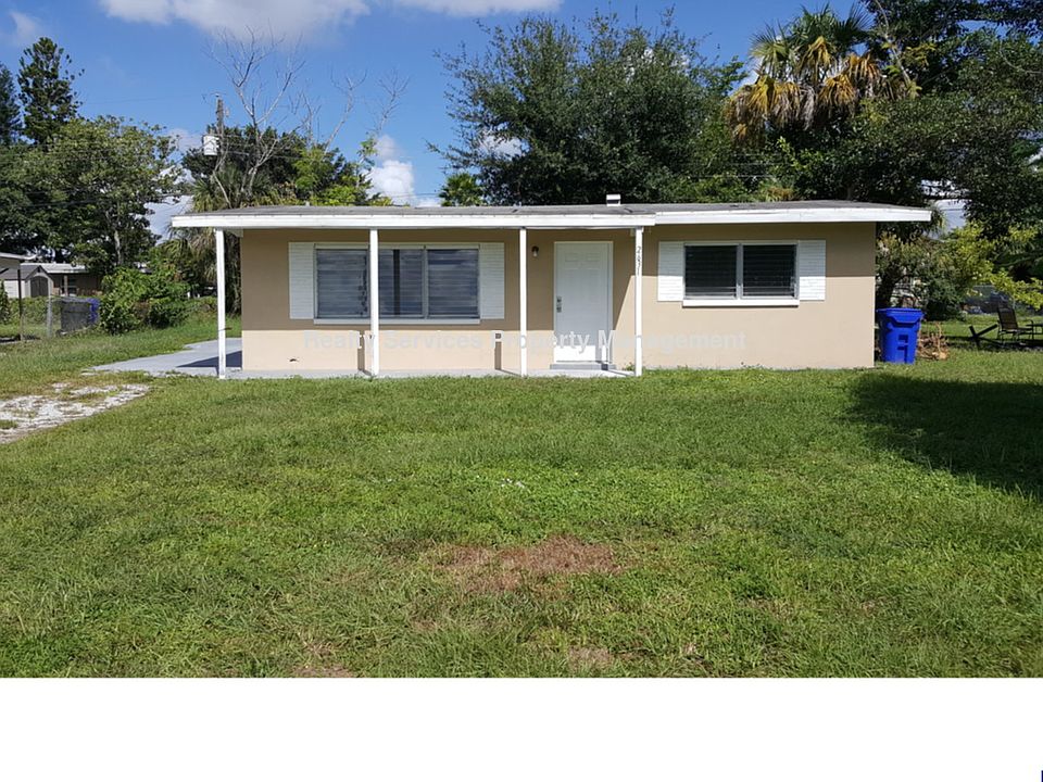 1st image of 2631 Ashwood St