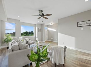 357 Columbia Point Dr, Richland, WA 99352