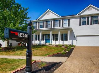 1440 Devonshire County Dr, Wentzville, MO 63385