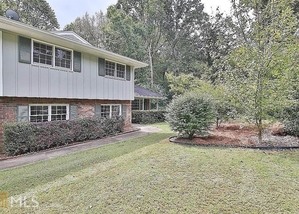 1st image of 2620 Sterling Acres Dr