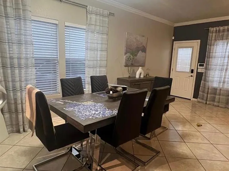 18710 Sandelford Dr — Photo 13