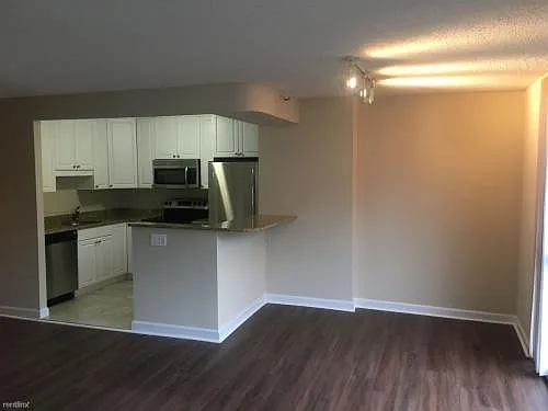 10 E Ontario St #802 — Photo 8