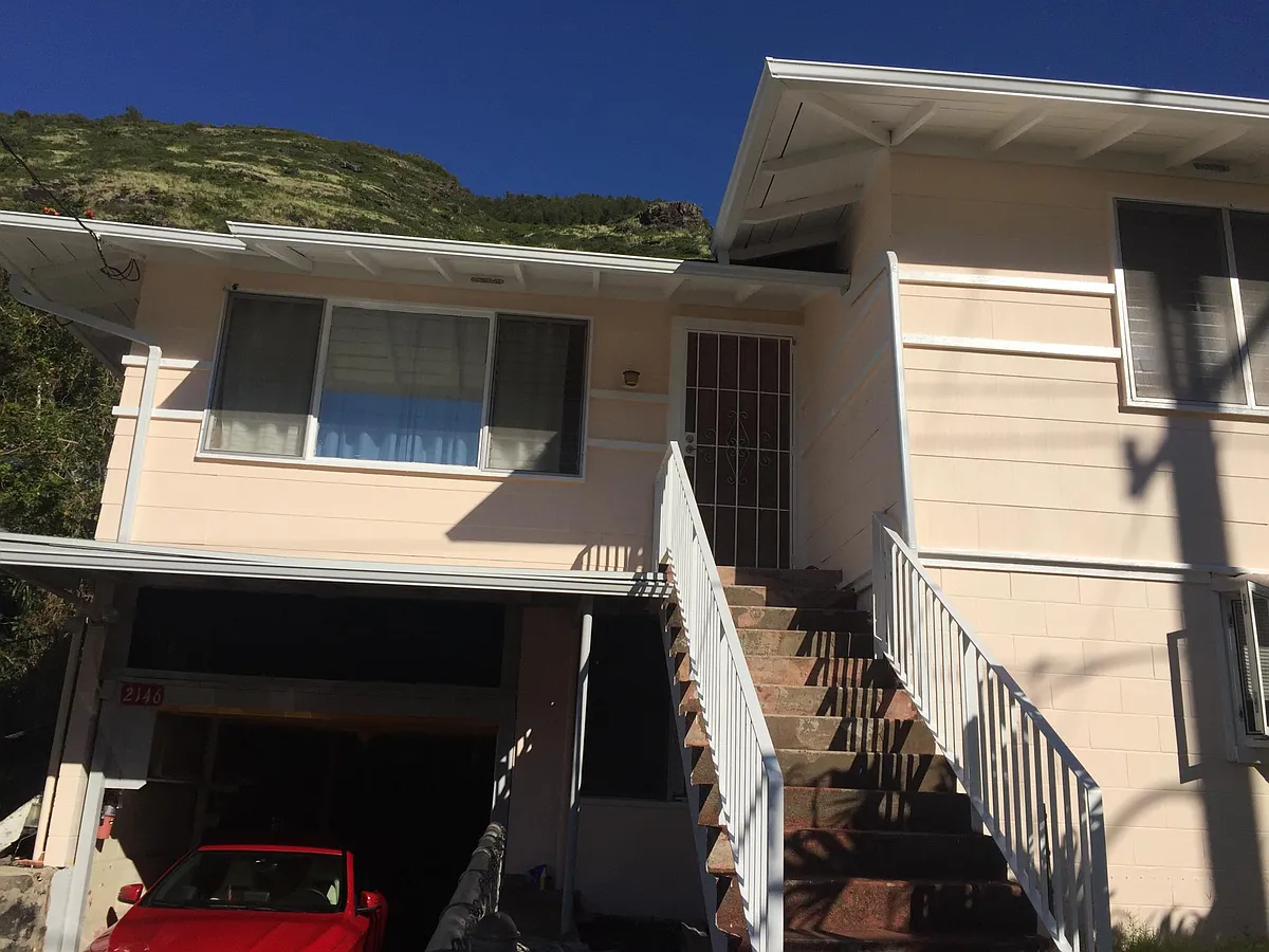 Building Photo - 2146 Palolo Ave