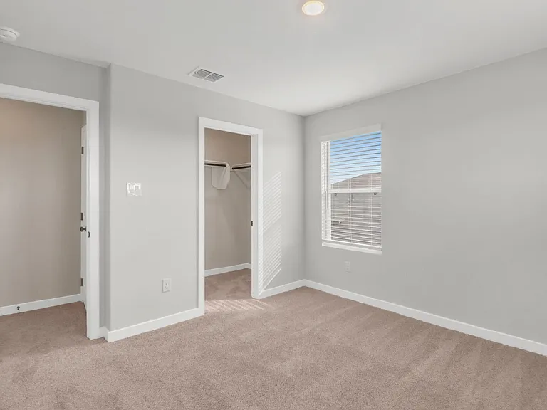 8730 Thyme Mdw — Photo 21