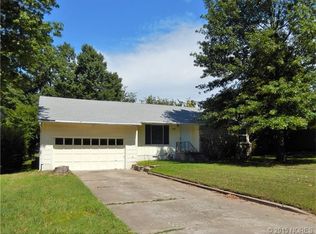 406 E Commercial St, Broken Arrow, OK 74012
