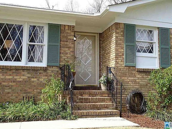 2nd image of 2326 Ivy Ln