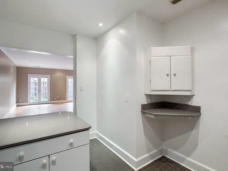 1614 Belmont St NW #C — Photo 9