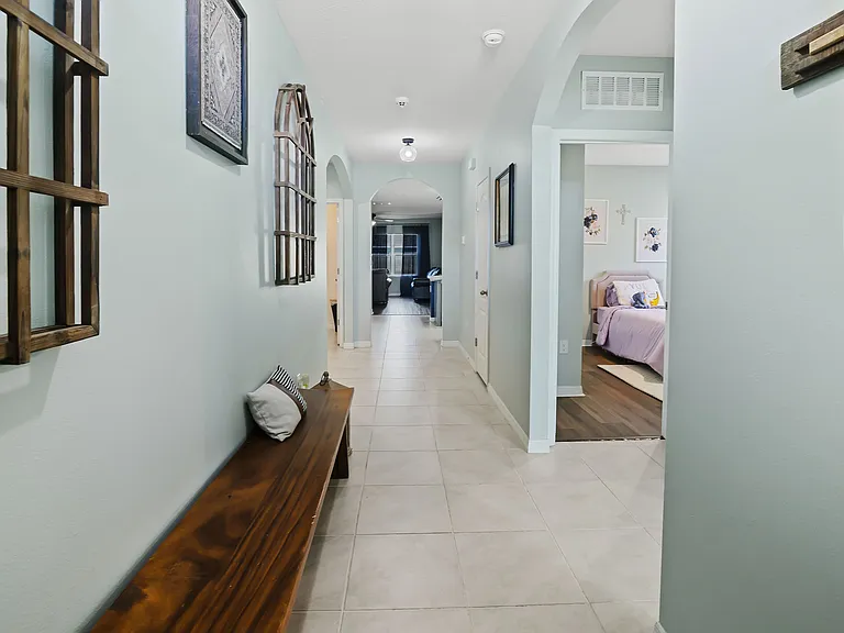 310 Sunset View Dr — Photo 2