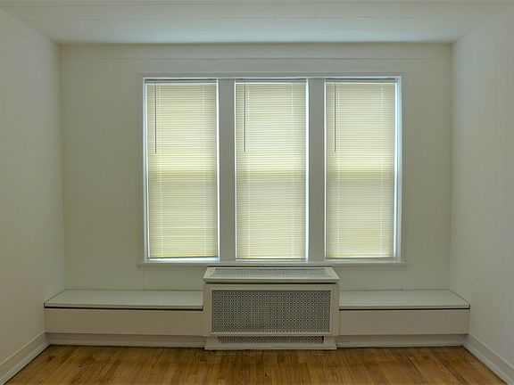 3rd image of 437 S Scoville Ave #2149763df