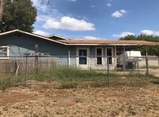 1017 W Colorado St, Pearsall, TX 78061