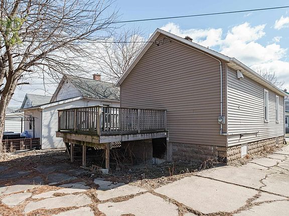 4th image of 131 W Cotton St