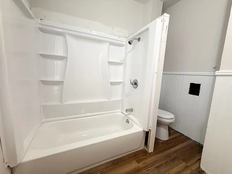 2262 N Gratz St — Photo 12