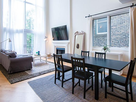 2nd image of 1725 W Pierce Ave #2