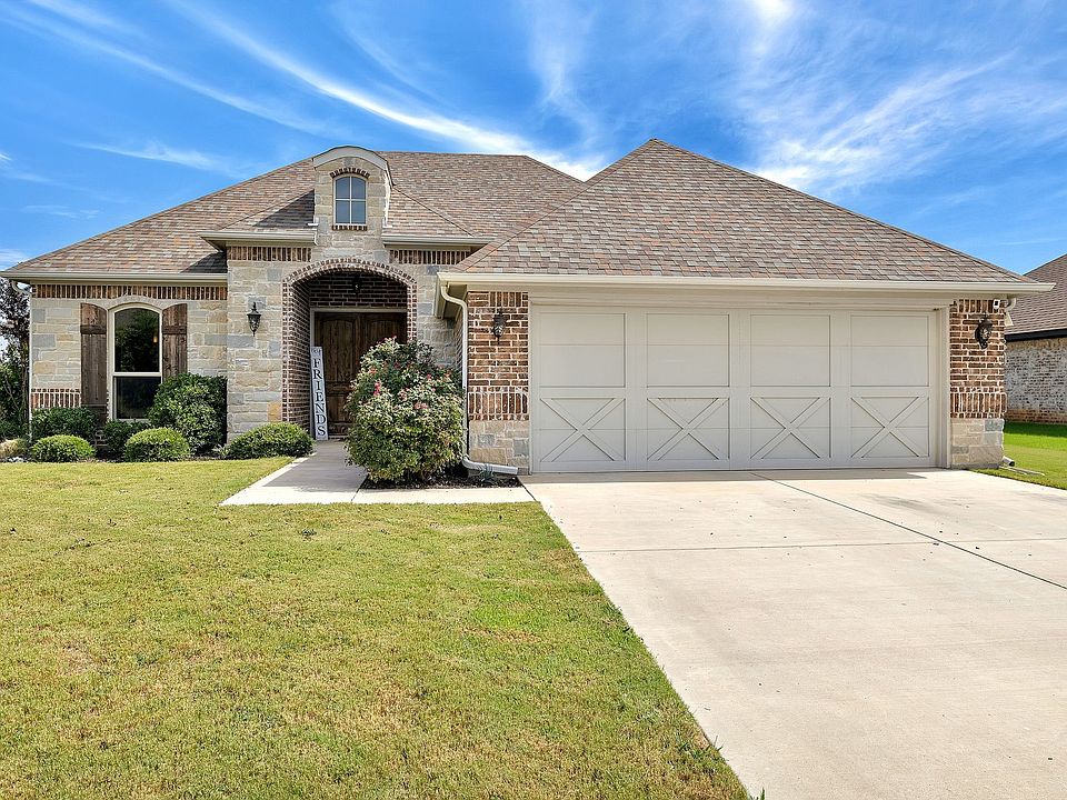 1st image of 306 McKittrick Ln