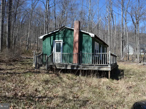 212 Cougar Trl, Winchester, VA 22602