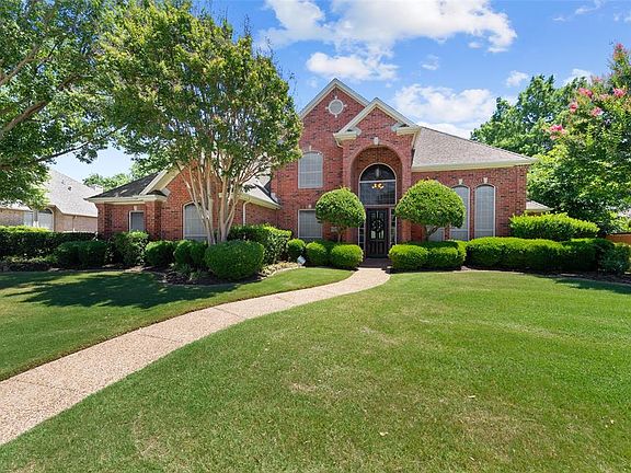 4th image of 209 Manor Pl
