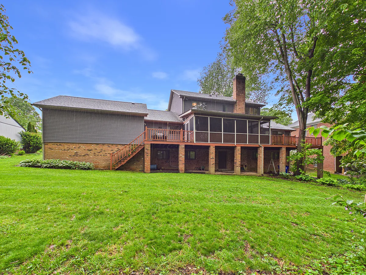 Building Photo - 3002 Stradford Ln