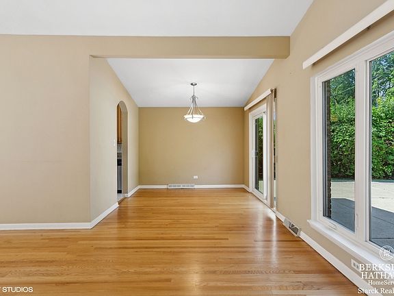 5th image of 617 Laporte Ave