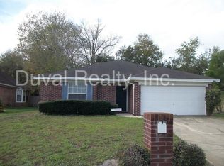 5050 Acre Estates Dr W, Jacksonville, FL 32210
