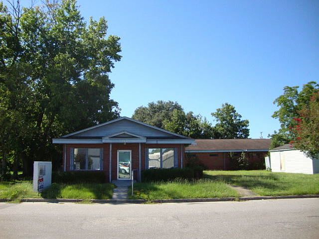 1st image of 506 East 22nd Street