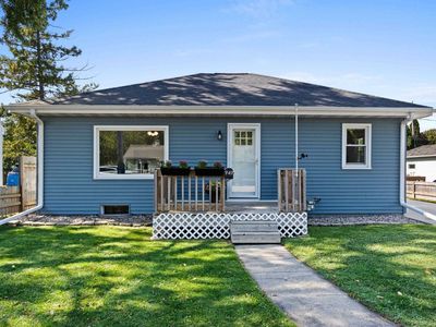 949 Higgins Ave, Neenah, WI, 54956