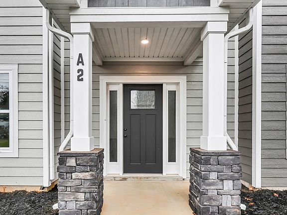 4th image of 180 Clay Ridge Dr #A2
