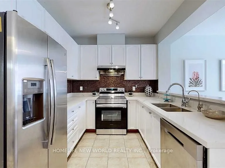52 Mantle Ave — Photo 18