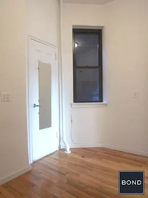 Rented by Bond New York | media 14