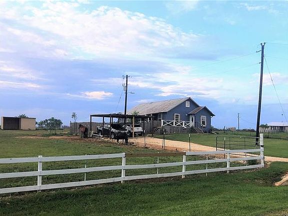 3rd image of 4000 County Road 473