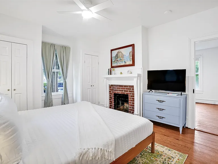 321 S 5th Ave #B — Photo 9