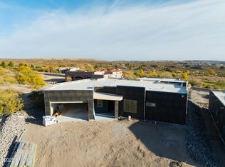 212 Tierra Verde Cir, Elephant Butte, NM 87935