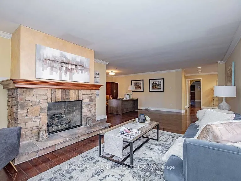 2301 Bennington Gate — Photo 9