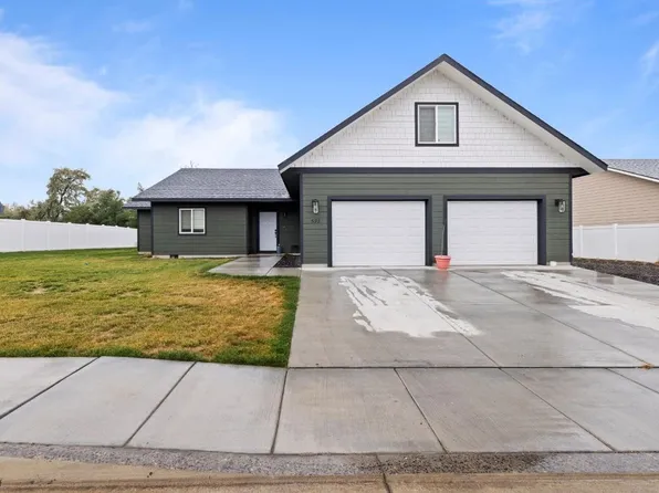 592 SW Cottonwood Dr, Hermiston, OR 97838