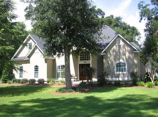 3826 Raintree Dr, Valdosta, GA 31601