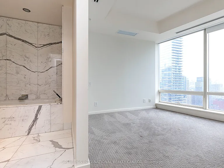 180 University Ave #3002 — Photo 10