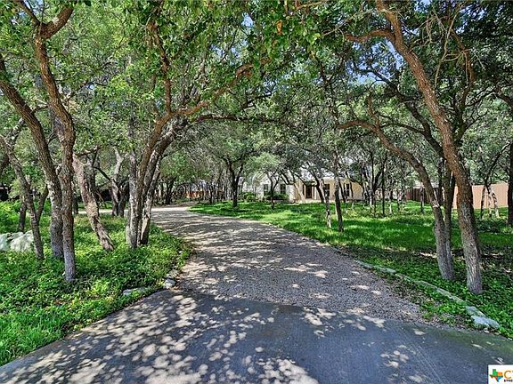 5th image of 1000 Salado Oaks Dr